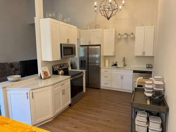 11012 Trail West RD, Bloomington, MN 55437