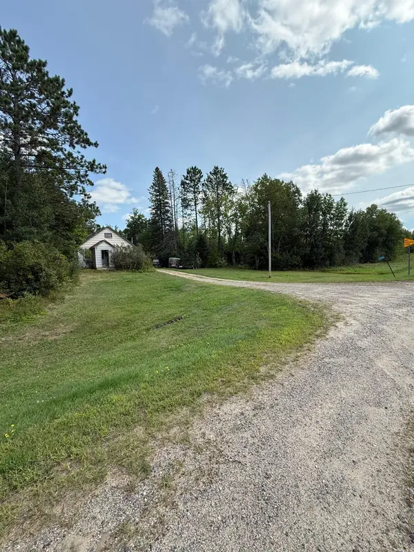 20366 County Road 12, Bovey, MN 55709