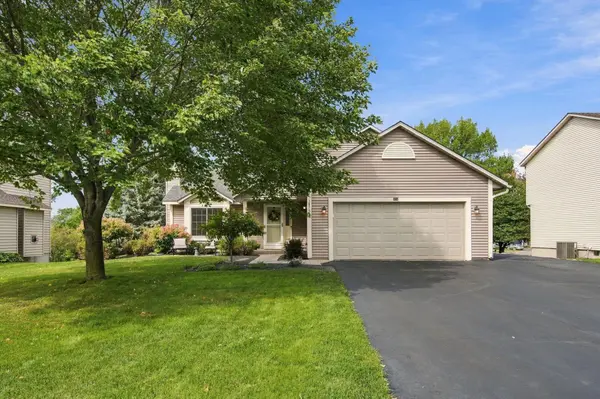 3875 Walnut Grove LN N, Plymouth, MN 55446