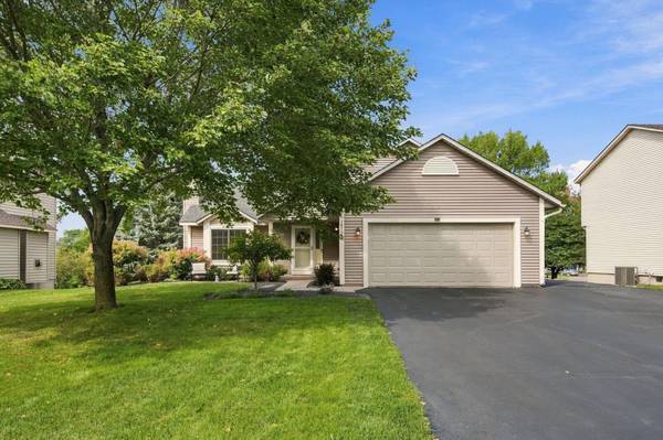3875 Walnut Grove LN N, Plymouth, MN 55446