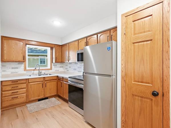 103 Fremont ST, Marshall, MN 56258
