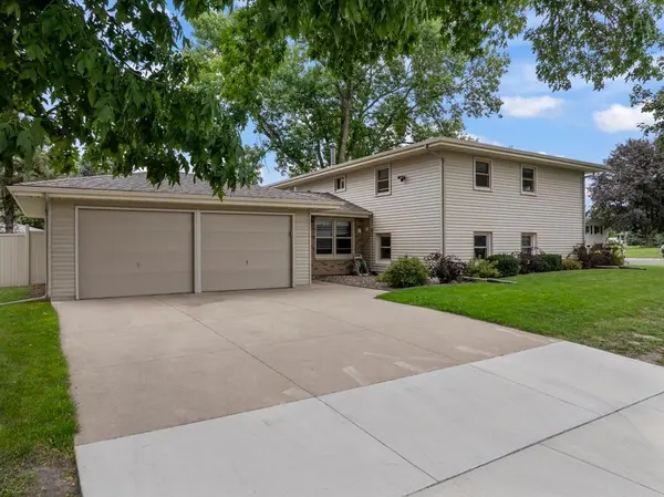 700 Lyndale AVE, Spring Valley, MN 55975