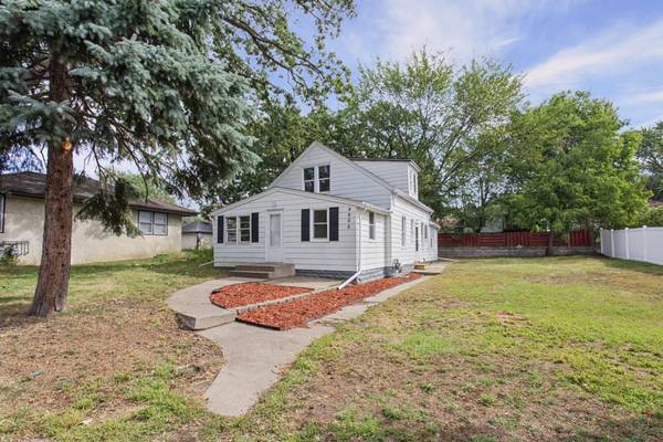 4655 5th ST NE, Columbia Heights, MN 55421