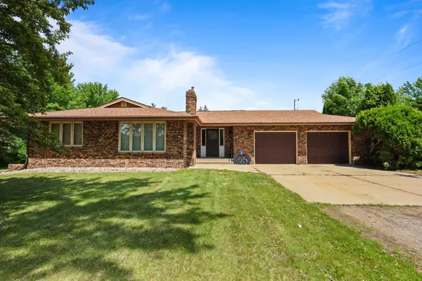 1991 55th ST NE, Sauk Rapids, MN 56379
