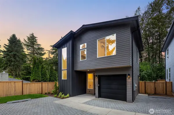 8409 NE 137th ST, Kirkland, WA 98034