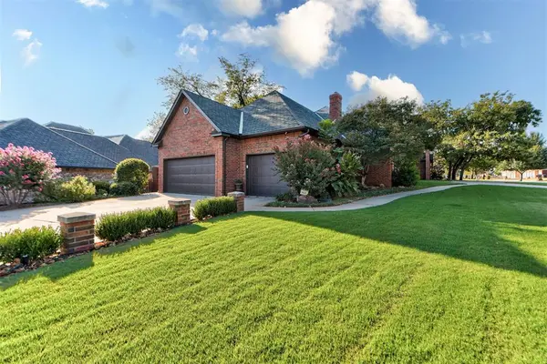12000 Lorien WAY, Oklahoma City, OK 73170