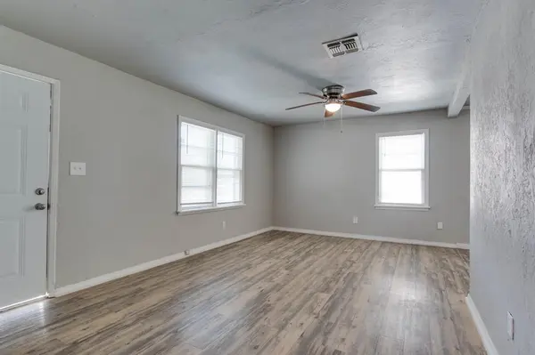 4313 SE 43rd ST, Del City, OK 73115