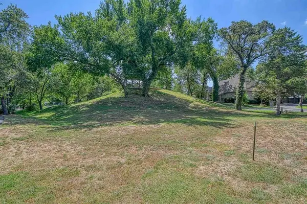 2521 Mcgee DR #5, Norman, OK 73072
