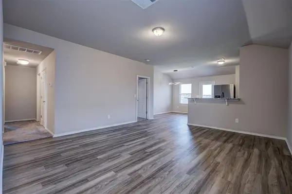 11736 NW 96th ST, Yukon, OK 73099