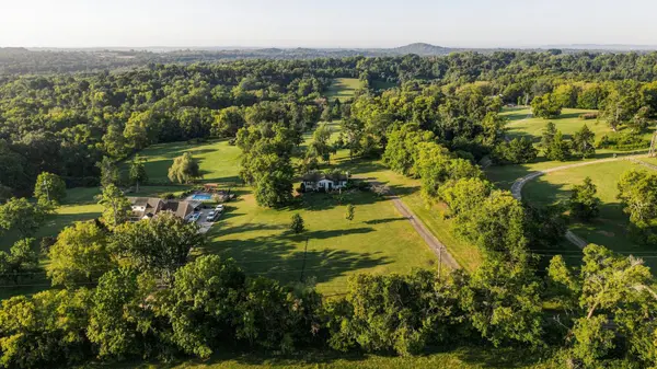 323 Menees Ln, Madison, TN 37115