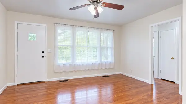 4805 Foley Dr, Nashville, TN 37211