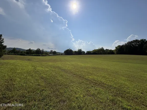 285 Hinchey Hollow Rd, Jefferson City, TN 37760