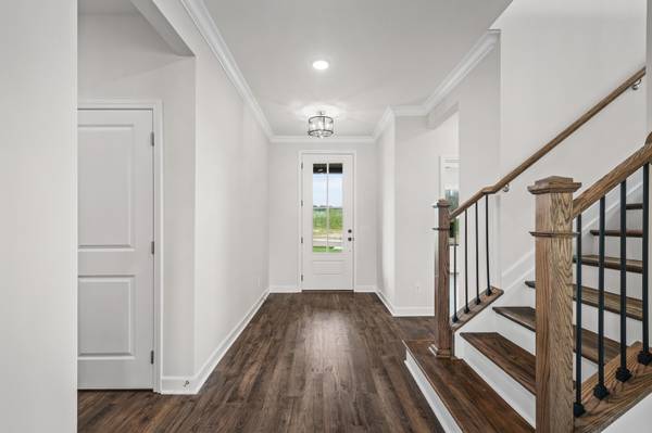 1933 Hildebrand Lane, Columbia, TN 38401