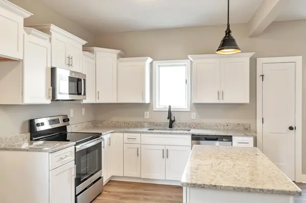 416 Highland Ct, Lebanon, TN 37087