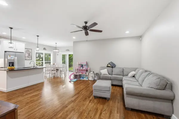 1115 Cross Pointe Dr, Cookeville, TN 38506