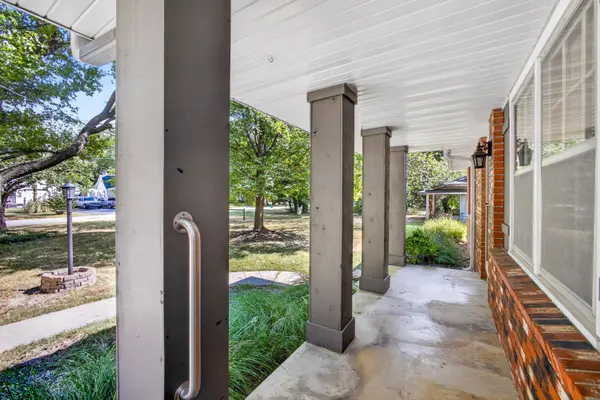 2829 N Oakland AVE, Springfield, MO 65803