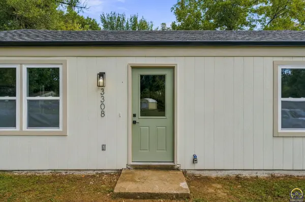 3308 SE Girard ST, Topeka, KS 66605