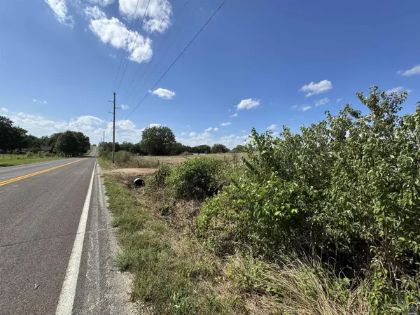 8 Acres M/L NE 82nd St, Topeka, KS 66617