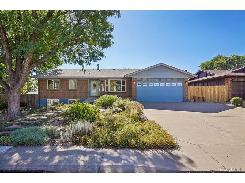 1576 S Wright, Lakewood, CO 80228
