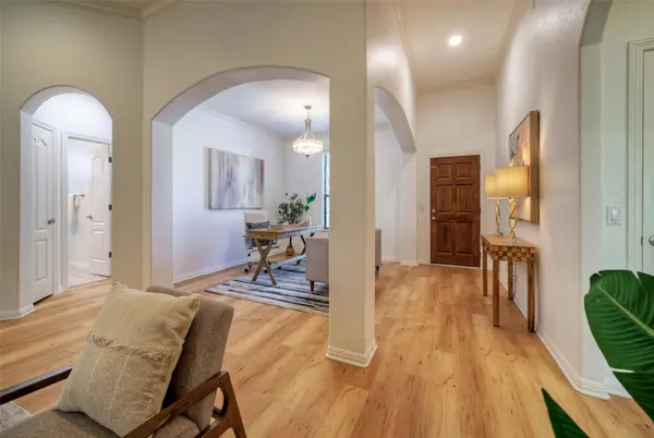 4221 Johns Light DR, Austin, TX 78727