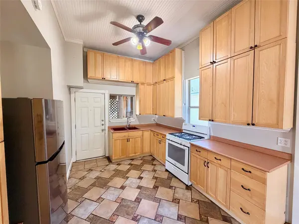 1509 Willow ST, Austin, TX 78702