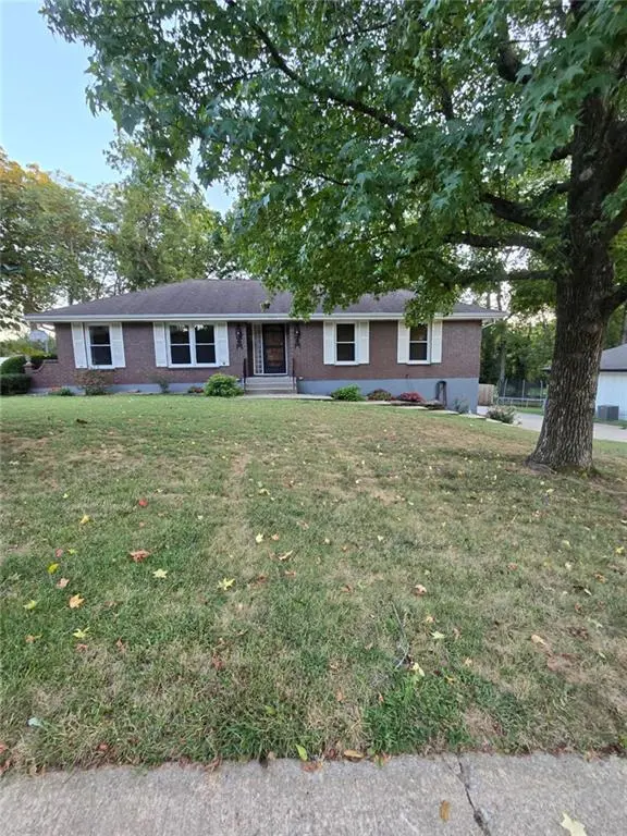 15917 E 41ST ST, Independence, MO 64055