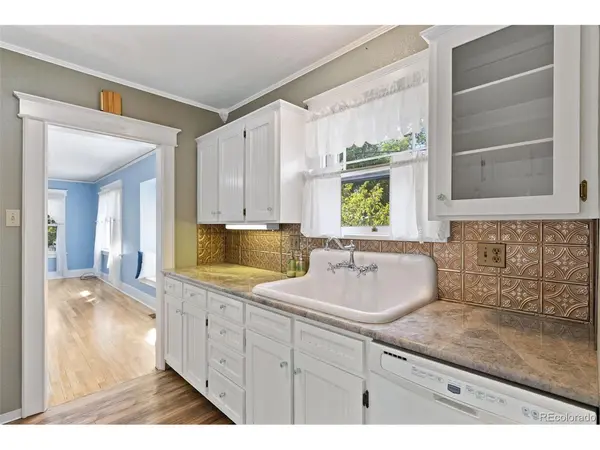 514 Custer, Colorado Springs, CO 80903