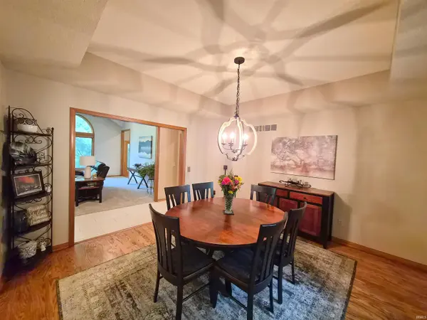 2329 S Old Ditch RD, Warsaw, IN 46580
