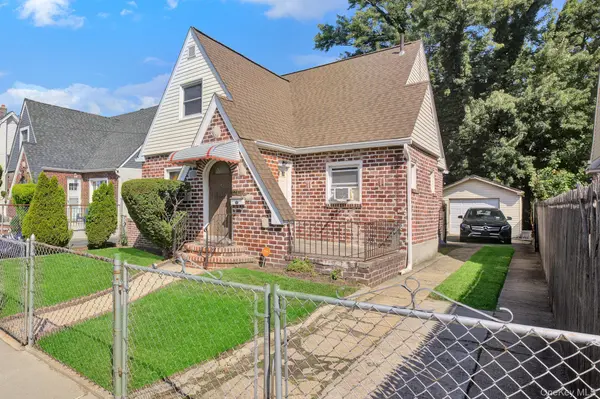 124-19 193rd ST, Springfield Gardens, NY 11413