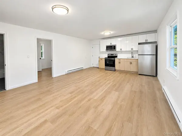 220 Moriches AVE, Mastic, NY 11950