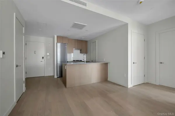 131-02B 40th RD #15U, Flushing, NY 11354