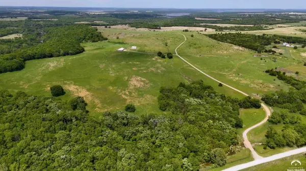 374 N 750 RD, Overbrook, KS 66524