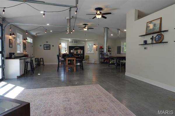 419 Olive ST, Villa Ridge, MO 63089