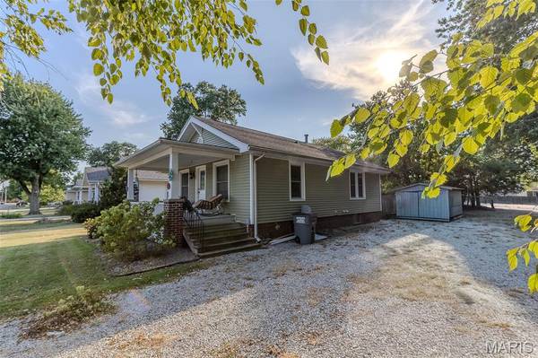 220 Minton ST, Carlinville, IL 62626