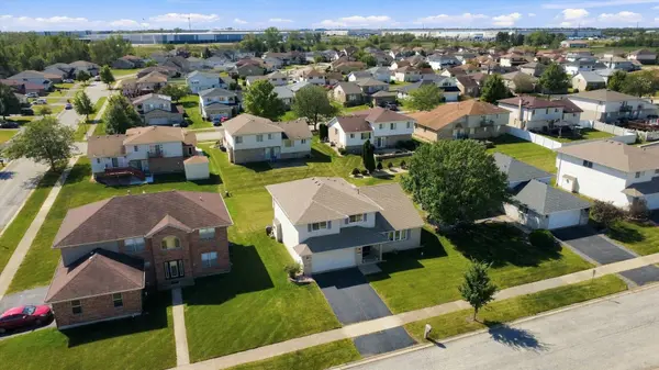 5207 Bentgrass AVE, Richton Park, IL 60471