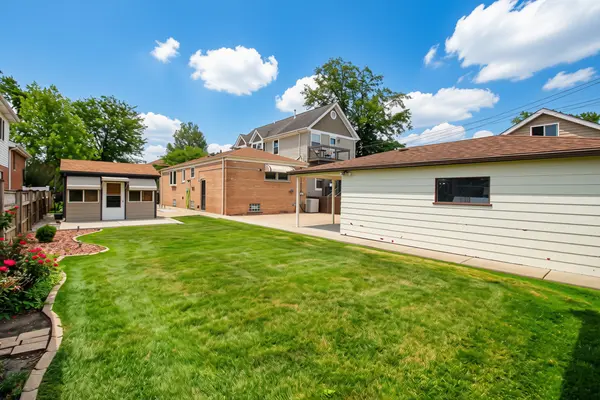 10752 S Albany AVE, Chicago, IL 60655