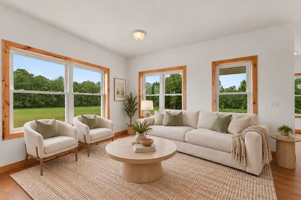 4992 W Birchview RD, Grasston, MN 55030