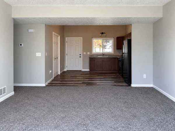 1206 W 9th ST, New Richmond, WI 54017