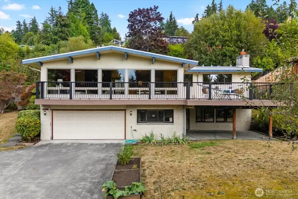 17207 76th AVE W, Edmonds, WA 98026