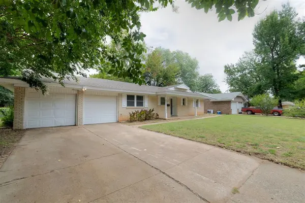 1701 Beverly Hills ST, Norman, OK 73072