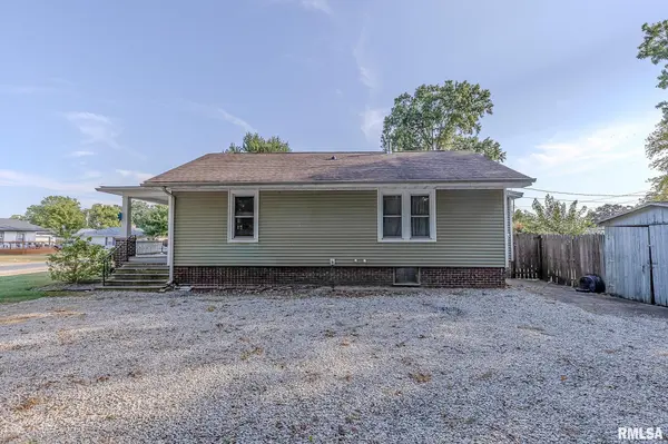 220 Minton ST, Carlinville, IL 62626