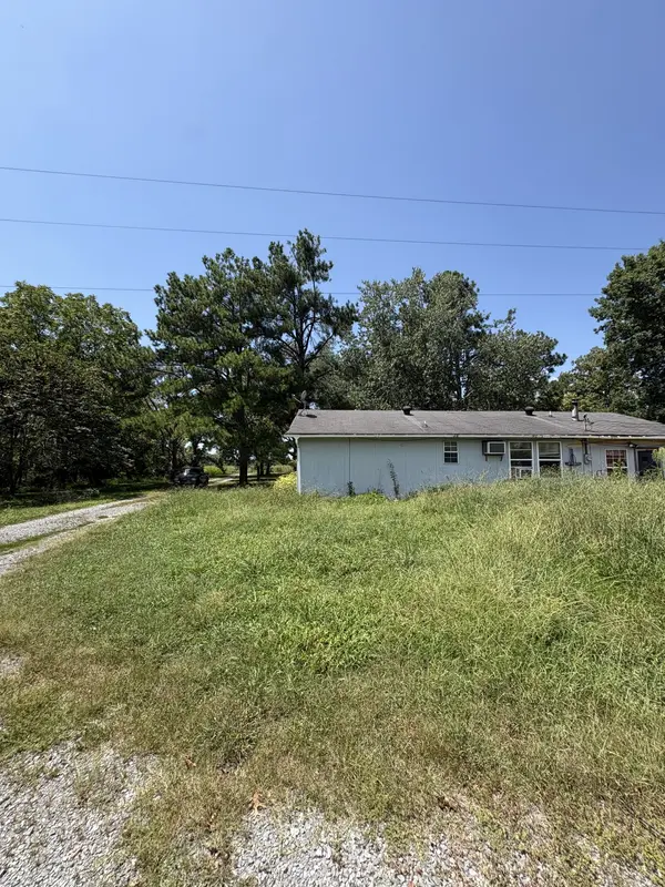 362 Neals Ln, Gallatin, TN 37066