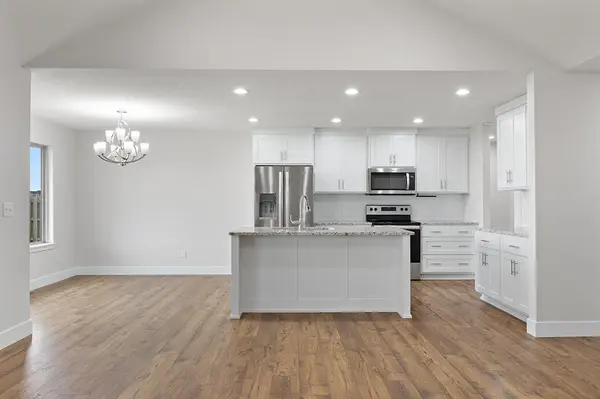 1026 S Gettysburg LOOP, Republic, MO 65738