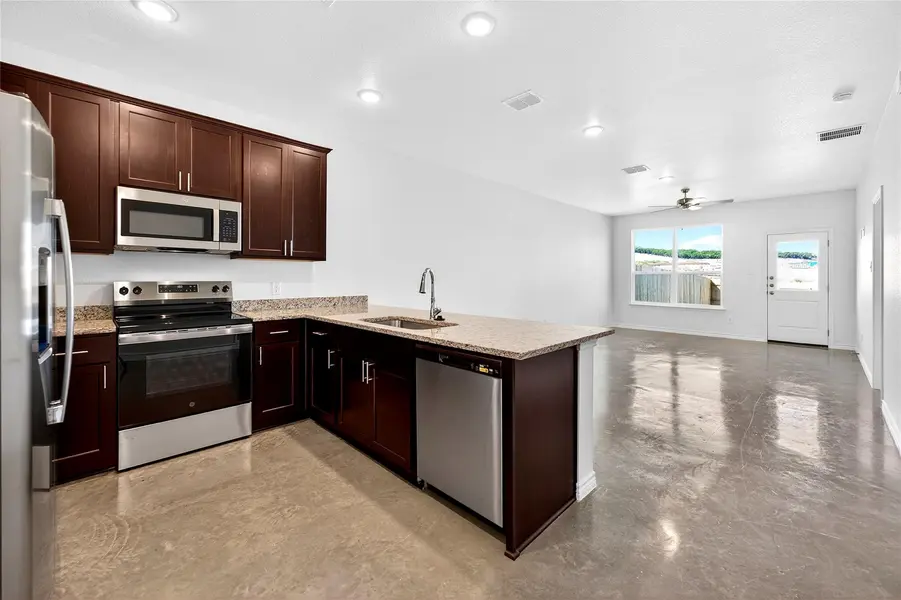 628 Pacific Crest TRL #A, Copperas Cove, TX 76522