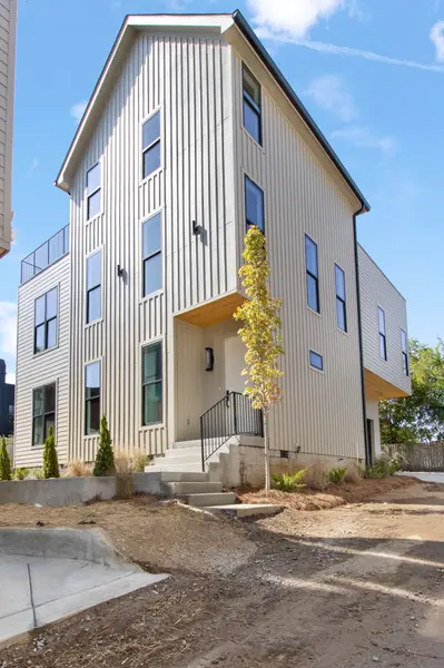 108B N 9th St, Nashville, TN 37206