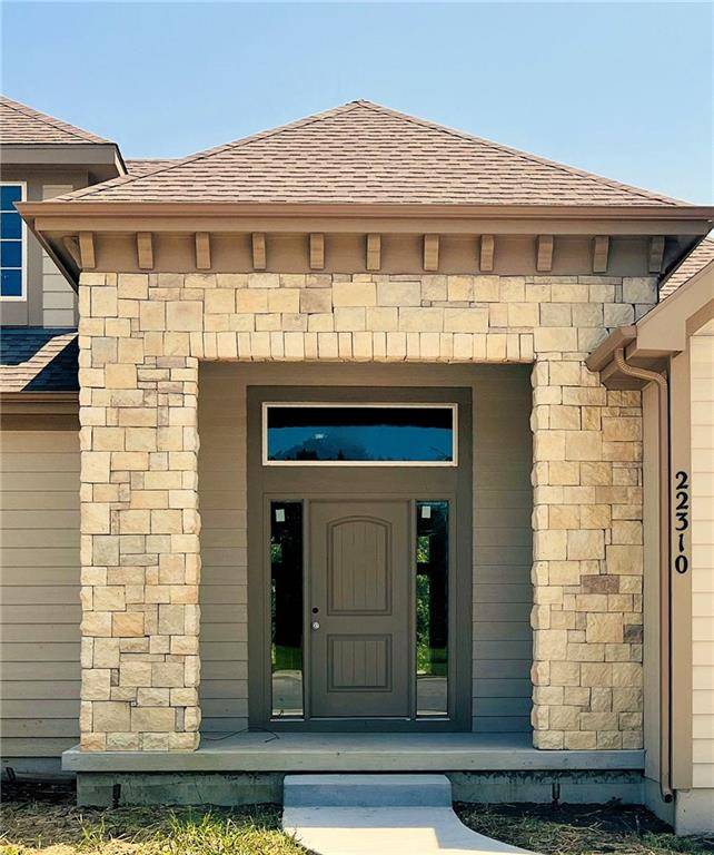 22310 W 76th Street ST, Shawnee, KS 66227