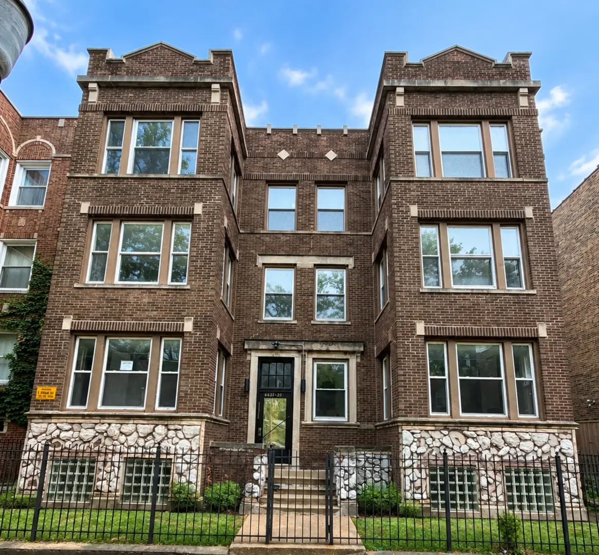 6837 S East End AVE #1s, Chicago, IL 60649