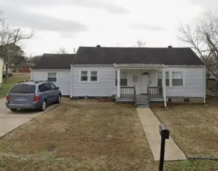 732 Meadowlane Dr, Lebanon, TN 37087