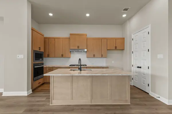 1505 Corduroy LN, Georgetown, TX 78633