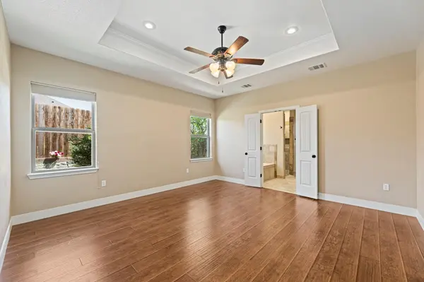 608 Jake DR, Jarrell, TX 76537